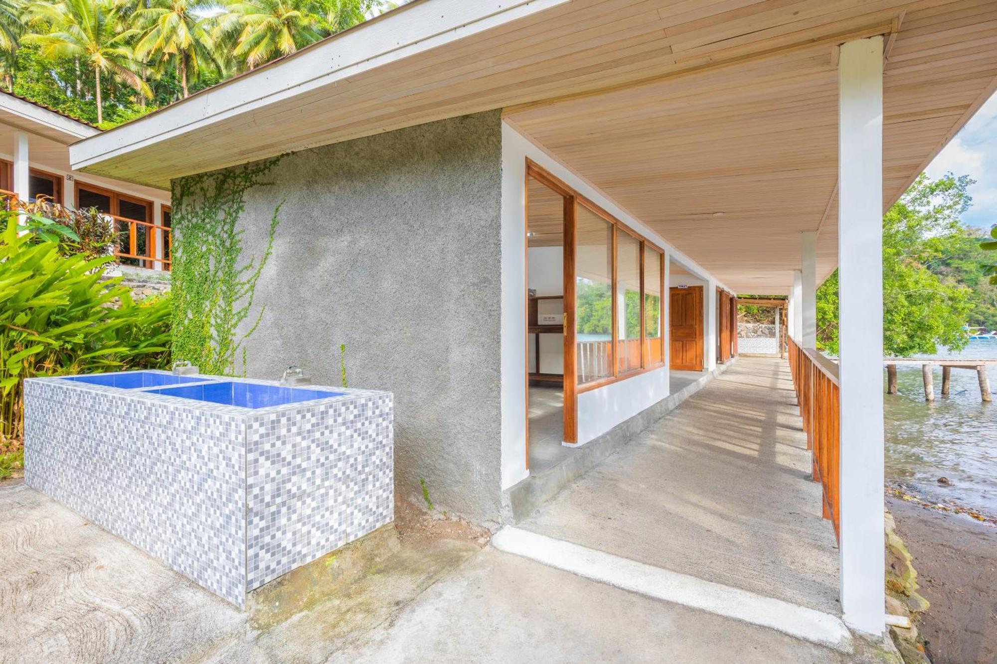 Thalassa Dive Resort Lembeh Airtembaga 외부 사진